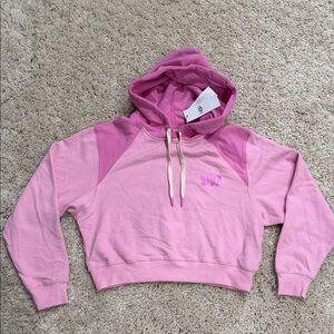 NWT UGG Mallory cropped hoodie Large